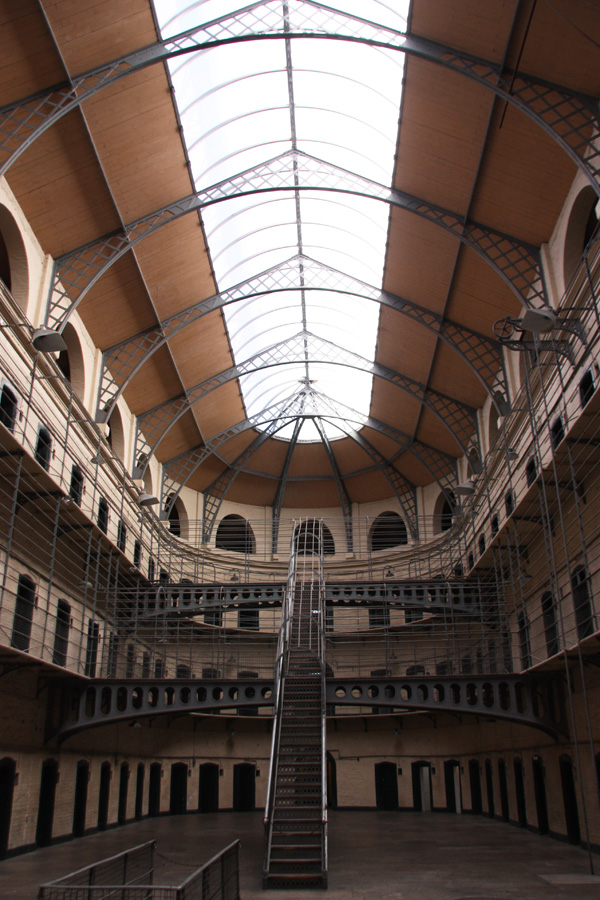 IMG_4305_a.jpg - Main hall, Kilmainham Gaol, Dublin, Ireland