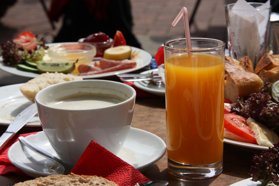 IMG_1306_a.jpg - Breakfast at Cafe K, Hannover, Germany