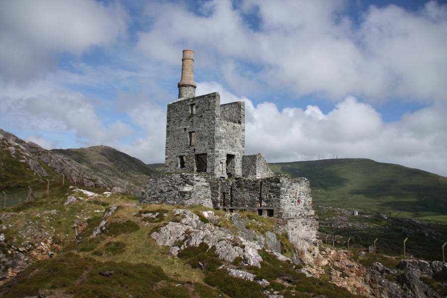 IMG_8452_a.jpg - Engine house, Allihies copper mines, Beara Peninsula, Allihies, County Cork, Ireland